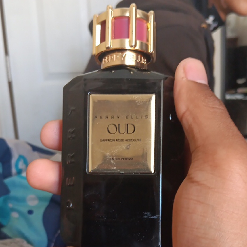 Perry Ellis Oud Saffron Rose Absolute Fragrance